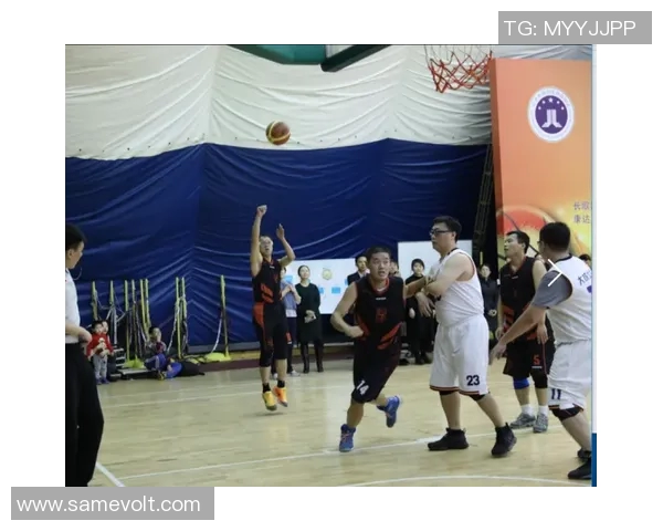 重庆篮球队引领最新篮球团队协作榜单前十名精彩表现回顾