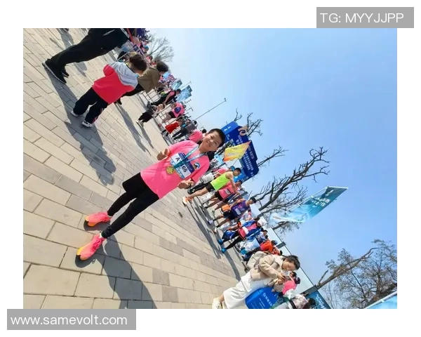 重庆飞盘队逆袭之旅极限运动联赛中的奋斗与荣耀