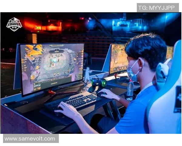 高校联赛精彩回顾FPX展现强大实力引领赛场风潮