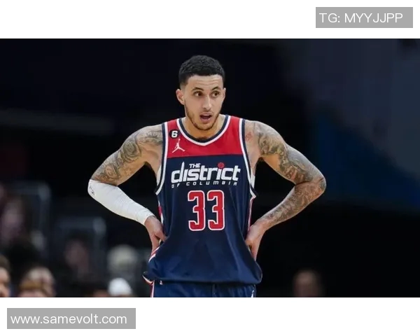 凯尔库兹马的篮球之路与个人成长历程探讨