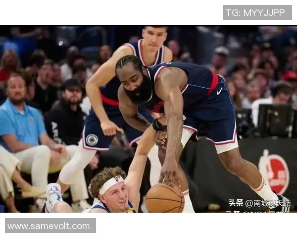 勇士与快船激战回放精彩瞬间尽在1月19日对决解析
