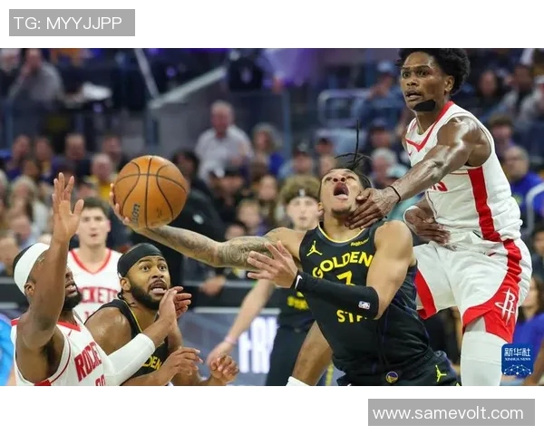 国王与火箭常规赛激战正酣谁能在这场对决中笑到最后