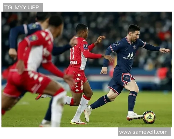 巴黎圣日耳曼与摩洛哥国家队的精彩对决引发全球关注与热议 巴黎圣日耳曼与摩洛哥国家队的精彩对决引发全球关注与热议