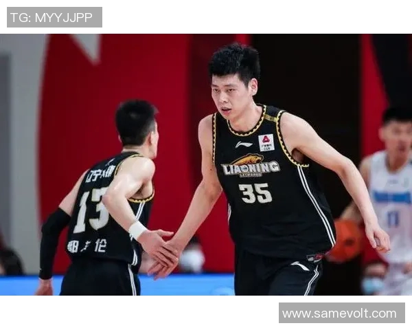 朱荣振的成长之路与人生哲学探索：从平凡到卓越的心路历程