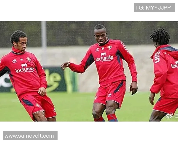 法甲激战迪安迎战巴黎日尔曼争夺荣耀与积分的巅峰对决