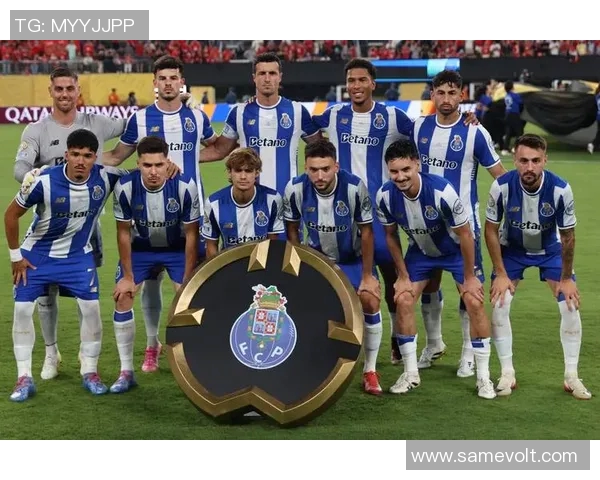 美职联焦点战休斯顿迪士尼队迎战洛杉矶球队全力争胜