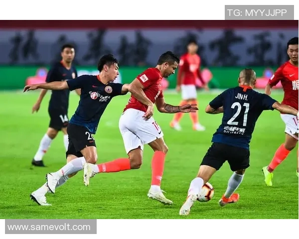 重庆足球队以55分领跑全国锦标赛积分榜展现强劲实力